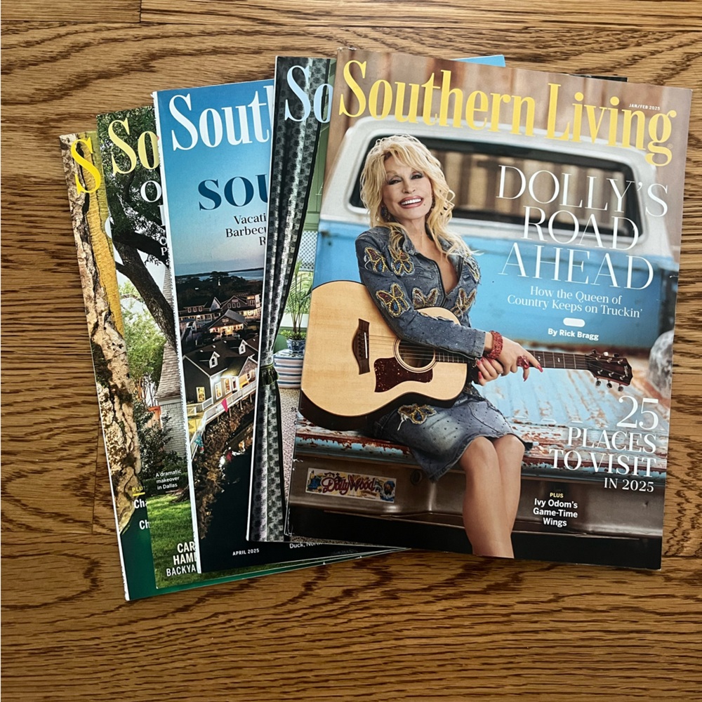 Southern Living Magazine Lot 2025 Dolly Parton Home Decor Travel Bundle